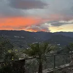 Host4u - Cuccarello With Stunning View On The Valley