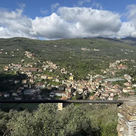 Villa Host4u - Cuccarello With Stunning View On The Valley *